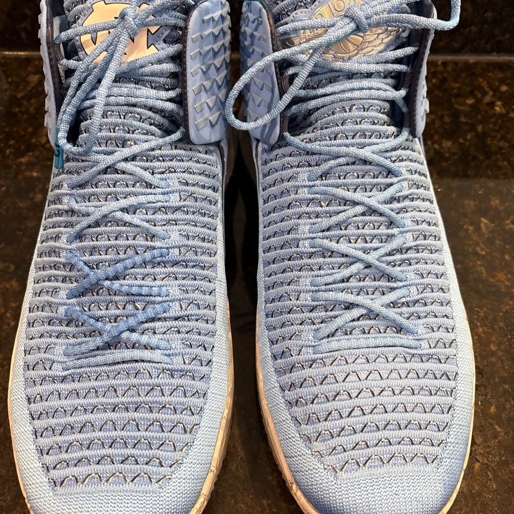 Jordan UNC Athletic Men’s Shoes in Light Blue 12.5M